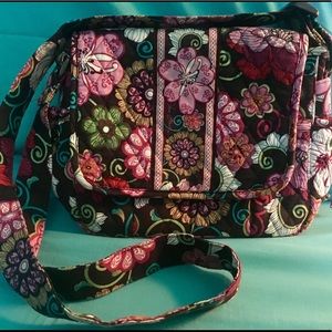 Vera Bradley Floral Messenger Bag gorgeous